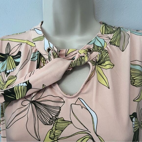 Liz Claiborne Floral Print Sleeveless Blouse Size M NWT! - Picture 3 of 7